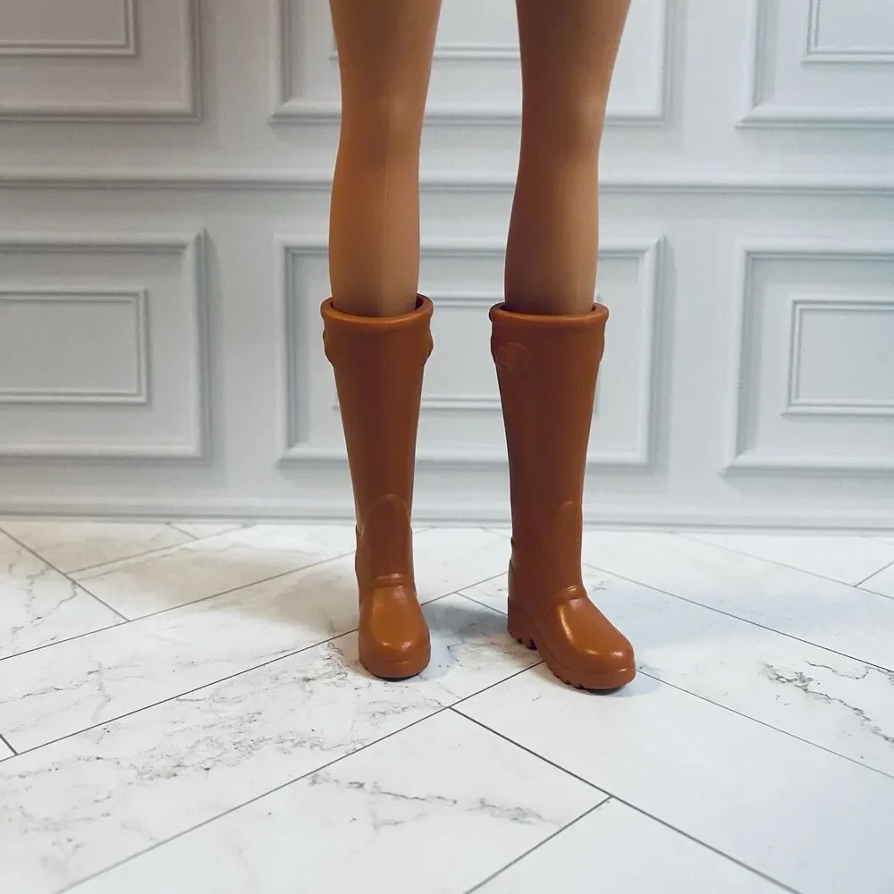 Barbie Doll Brown Knee High Boots for Flat Feet Dolls Farmer Type